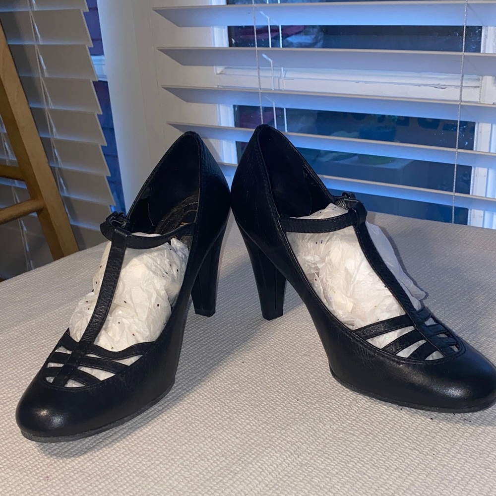Reba Black Strappy Heels